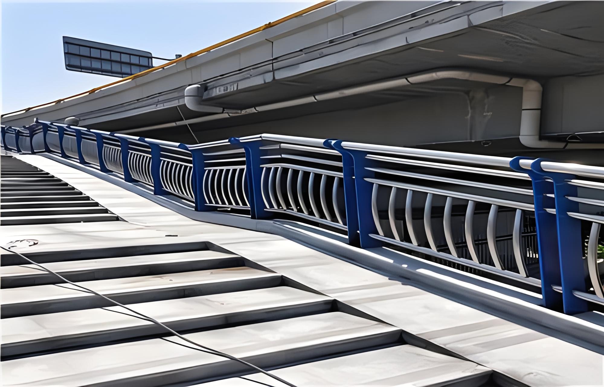 南充不锈钢桥梁护栏维护方案：确保安全，延长使用寿命